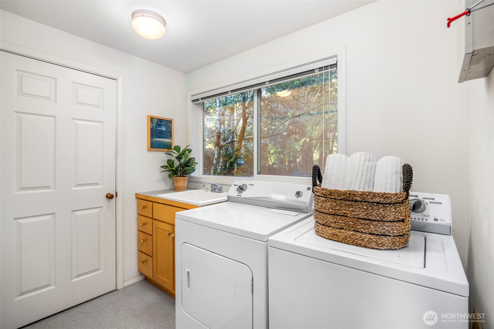 16273 Reitan Road Northeast Bainbridge Island, WA 98110 - Photo 35 of 39