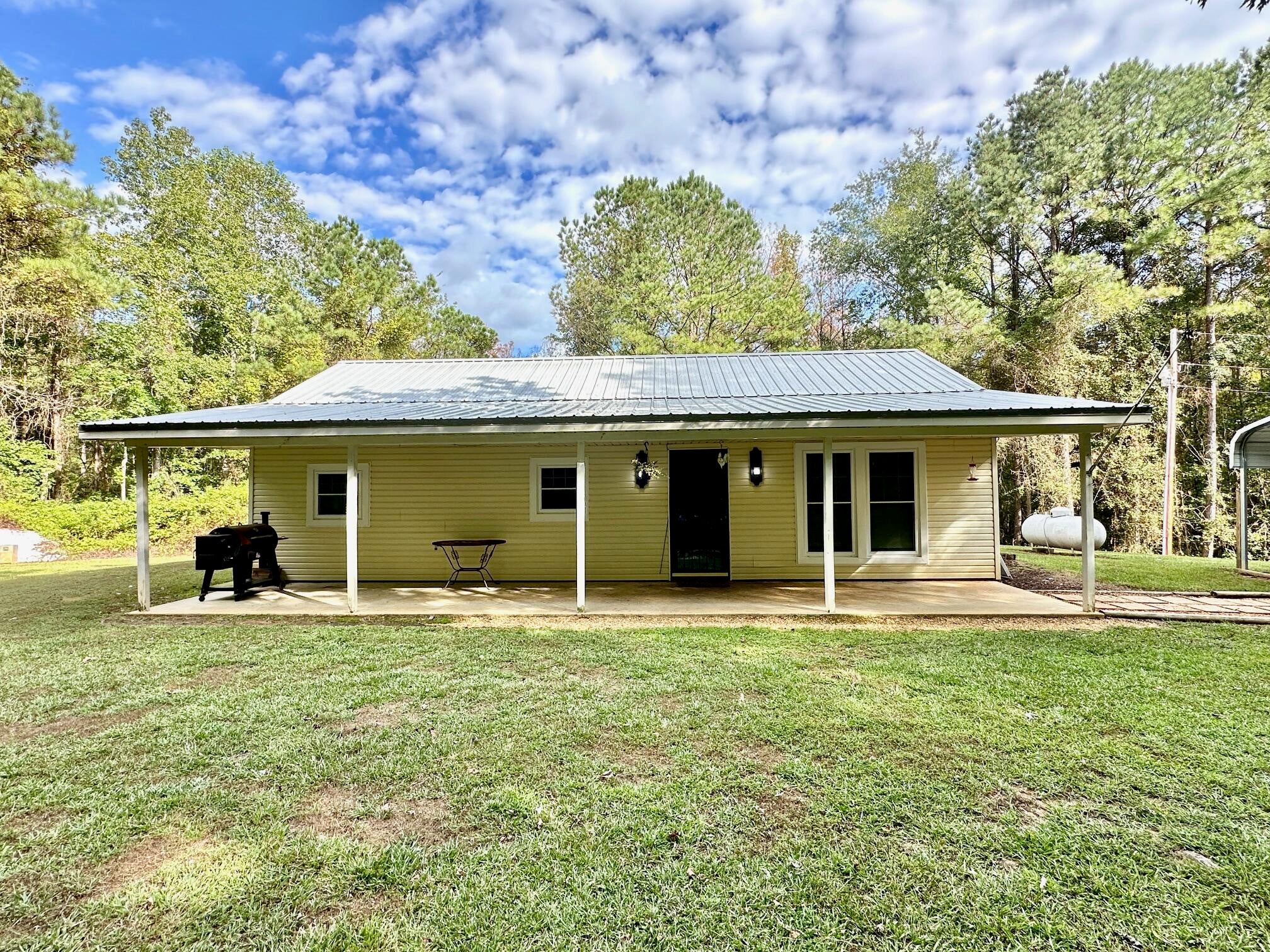 1694 Old Beaver Lake Road Fulton, MS 38843 - Photo 1 of 1 Gallery Image 1
