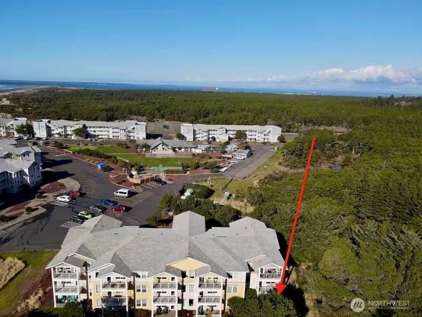 $329,900 | 1600 West Ocean Avenue, Unit 1311, Westport, WA 98595