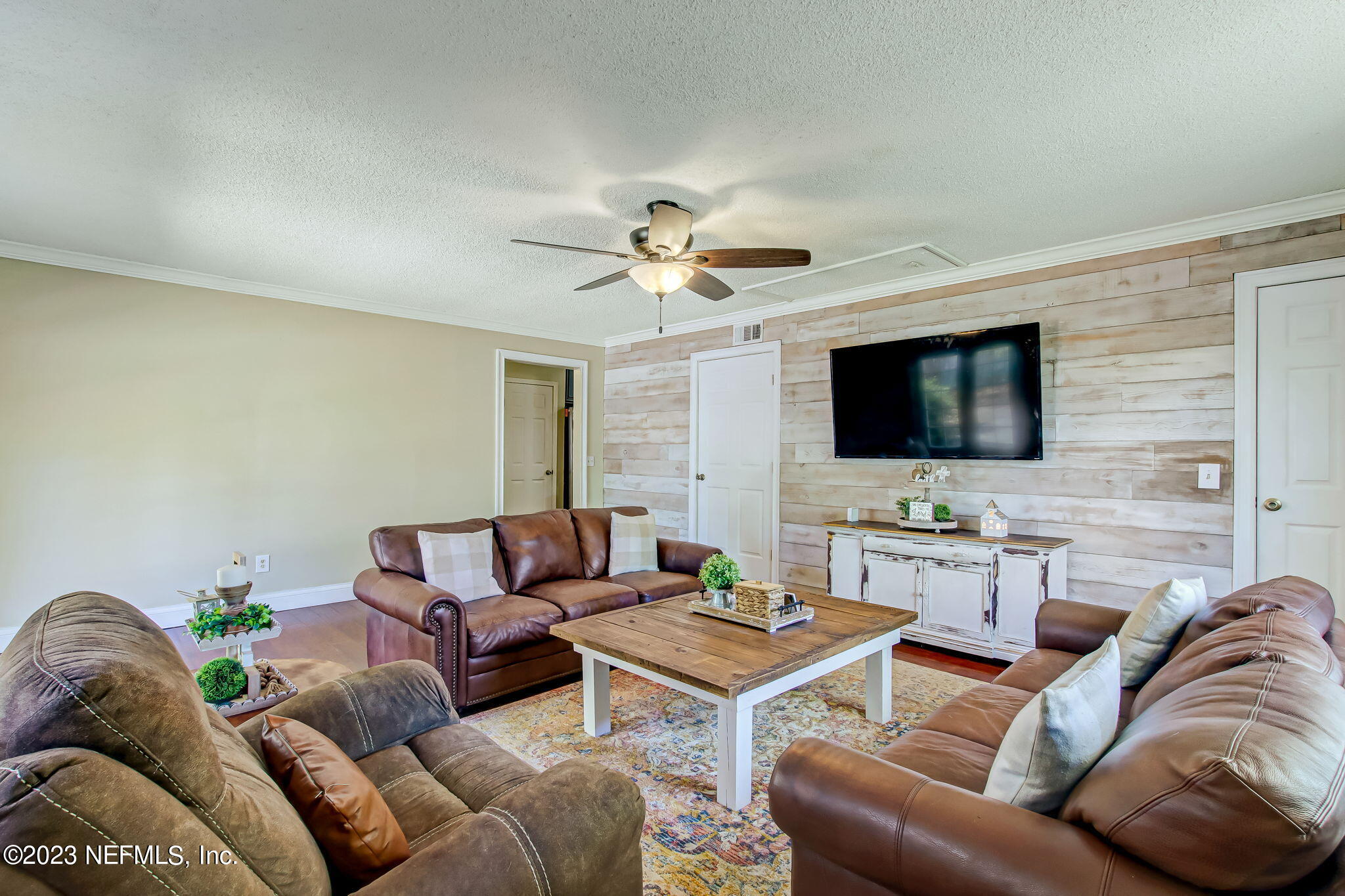 85072 Angie Road Yulee, FL 32097 - Photo 13 of 32 19-web-or-mls-14_ EM 85072 Angie Rd_