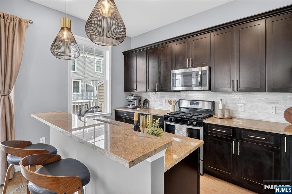 48 Roosevelt Drive Wood-Ridge, NJ 07075 - Photo 24 of 48