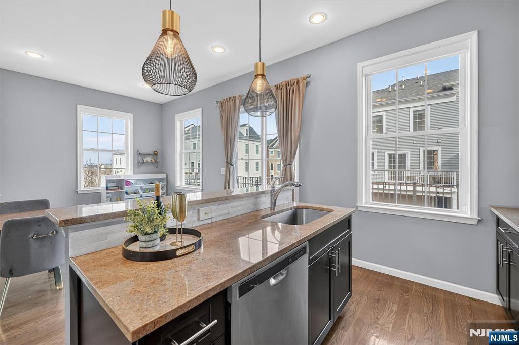 48 Roosevelt Drive Wood-Ridge, NJ 07075 - Photo 25 of 48