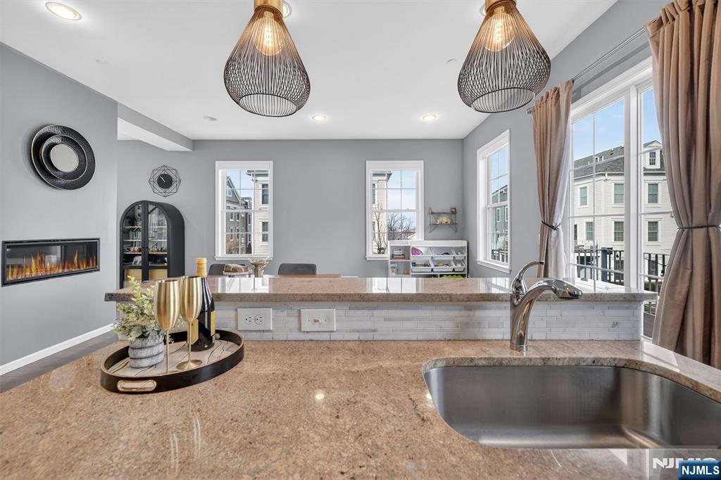 48 Roosevelt Drive Wood-Ridge, NJ 07075 - Photo 27 of 48