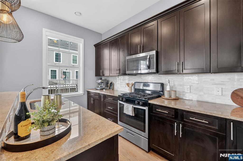 48 Roosevelt Drive Wood-Ridge, NJ 07075 - Photo 28 of 48