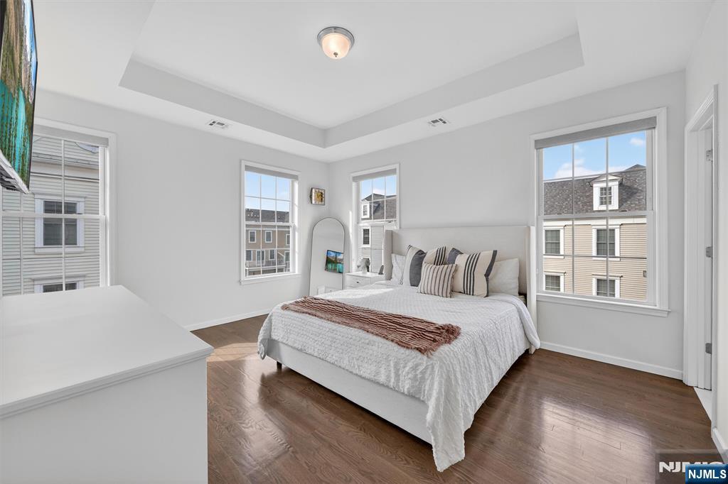 48 Roosevelt Drive Wood-Ridge, NJ 07075 - Photo 32 of 48