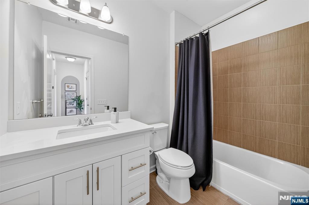 48 Roosevelt Drive Wood-Ridge, NJ 07075 - Photo 39 of 48