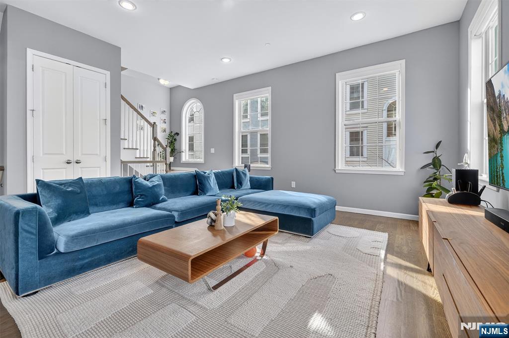 48 Roosevelt Drive Wood-Ridge, NJ 07075 - Photo 9 of 48