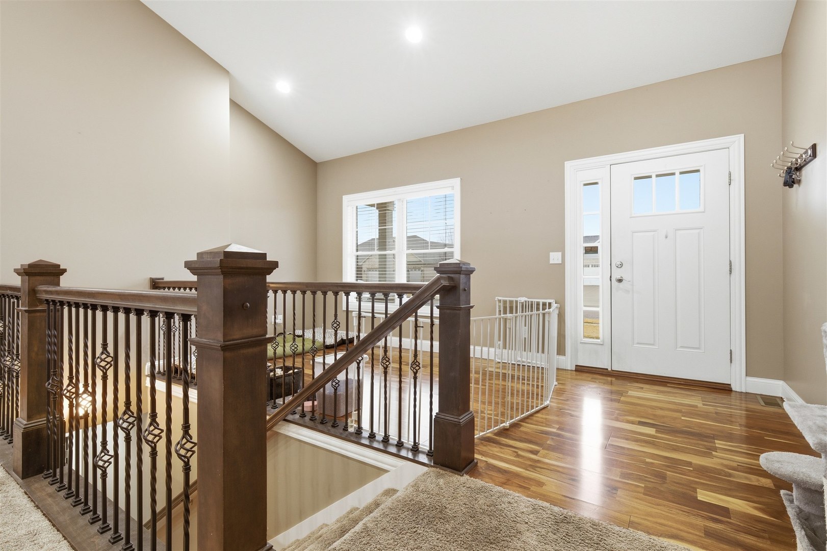 404 Victoria Drive Washington, IL 61571 - Photo 5 of 29