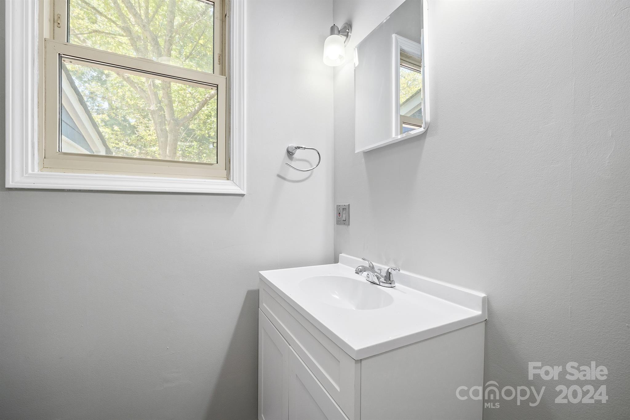 600 North Main Street Stanley, NC 28164 - Photo 19 of 36