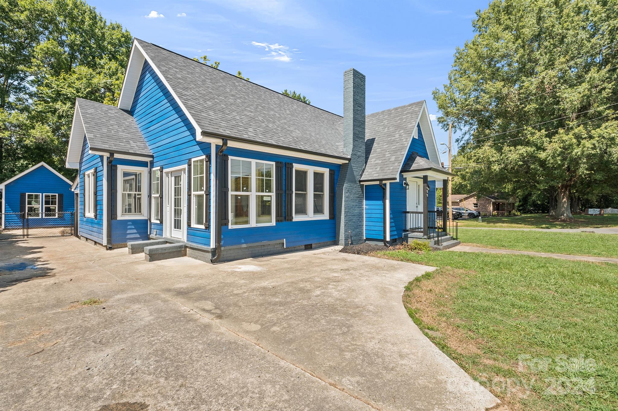 600 North Main Street Stanley, NC 28164 - Photo 2 of 36