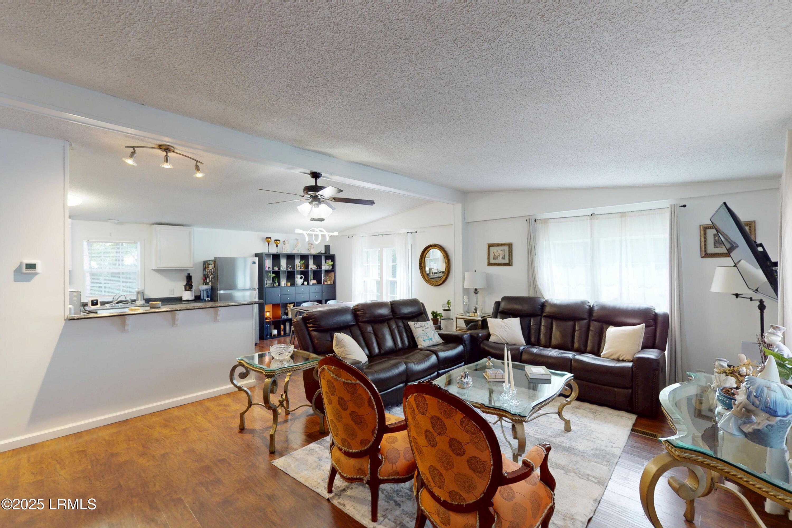 18 State Rd S-7-458 Beaufort, SC 29906 - Photo 4 of 39 18-Capehart-Circle-09222025_102329
