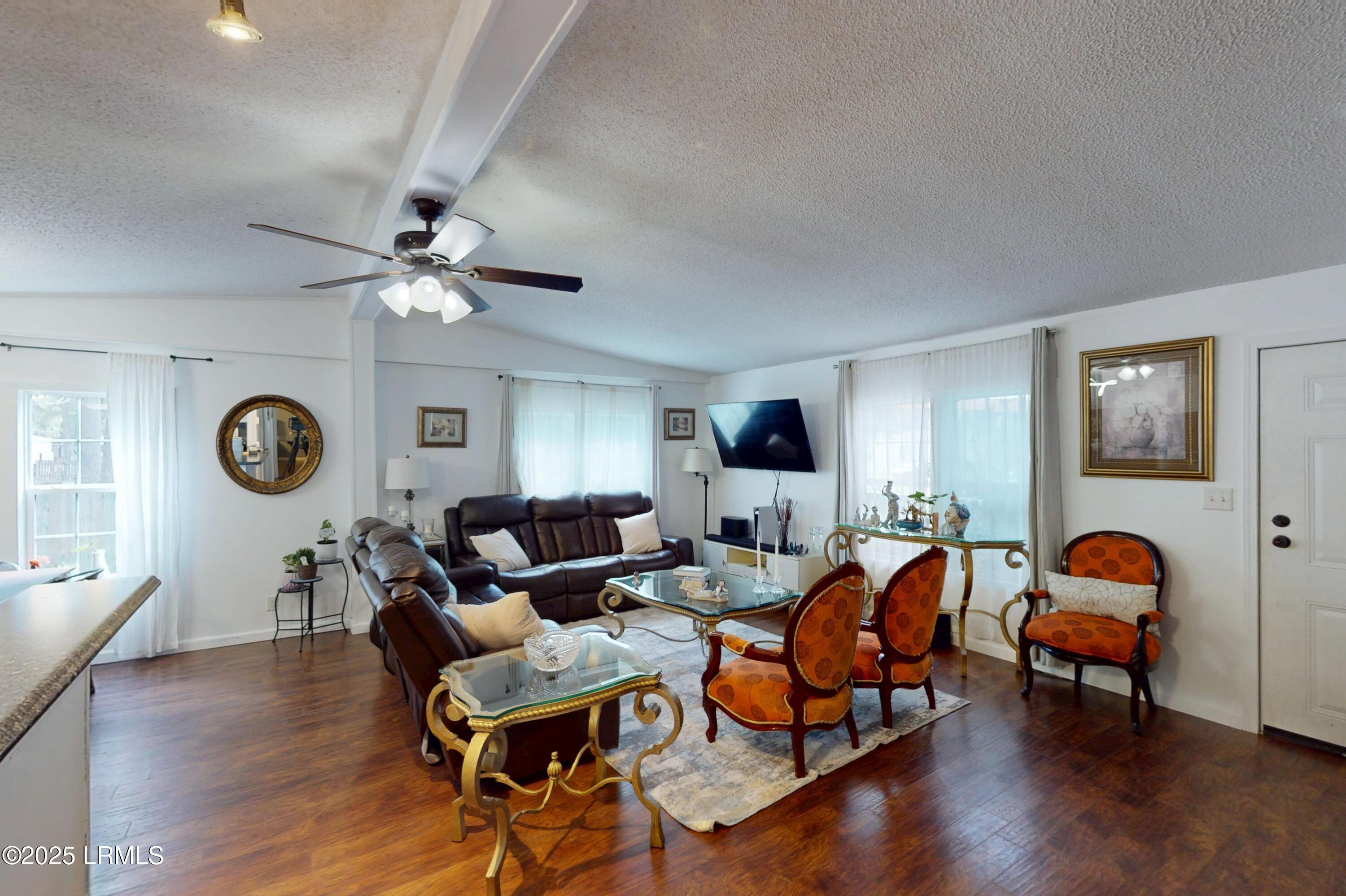 18 State Rd S-7-458 Beaufort, SC 29906 - Photo 5 of 39 18-Capehart-Circle-09222025_102533