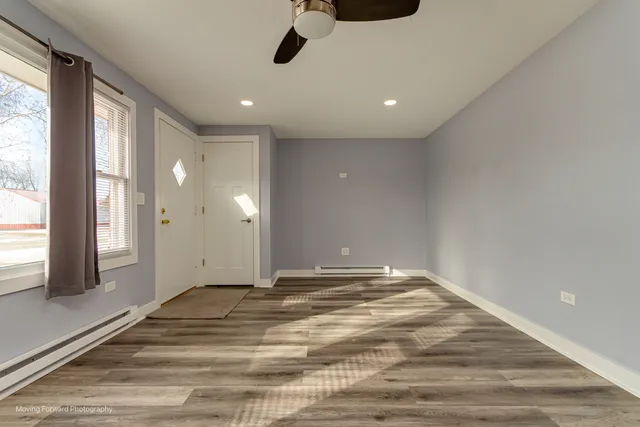 $309,900 | 400 East Lafayette Street, Somonauk, IL 60552