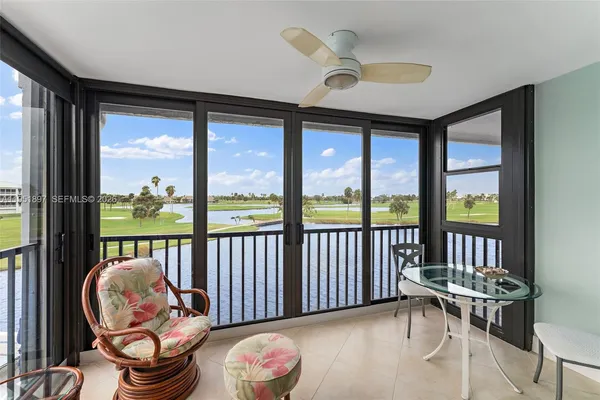 $2,250 | 40 Northeast Plantation Road, Unit 301, Jensen Beach, FL 34957