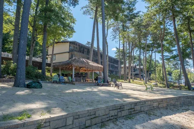 $1,350 | 766 Weirs Boulevard, Unit 27, Laconia, NH 03246