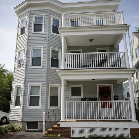 $4,100 | 12 Gordon Terrace, Unit 2, Newton, MA 02458