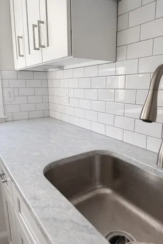 $4,100 | 12 Gordon Terrace, Unit 2, Newton, MA 02458