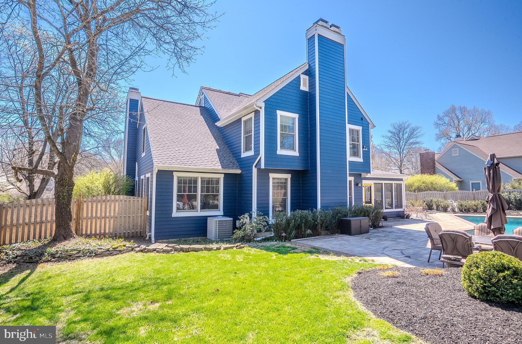 26 Baldwin Street Pennington, NJ 08534 - Photo 11 of 72 Side View