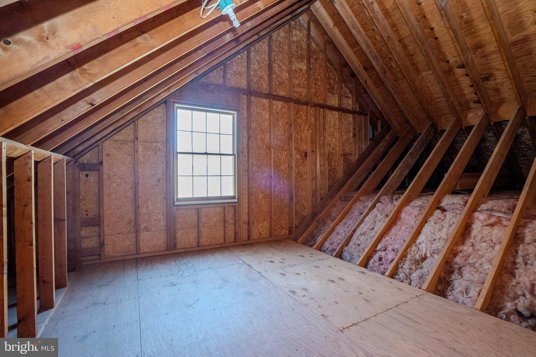 26 Baldwin Street Pennington, NJ 08534 - Photo 35 of 72 Bonus room off of bedroom 2