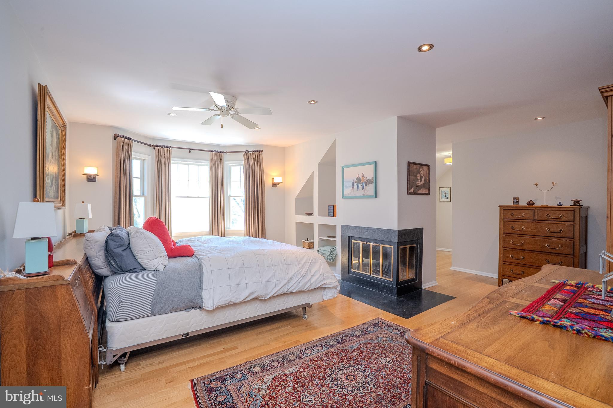 26 Baldwin Street Pennington, NJ 08534 - Photo 40 of 72 Main bedroom