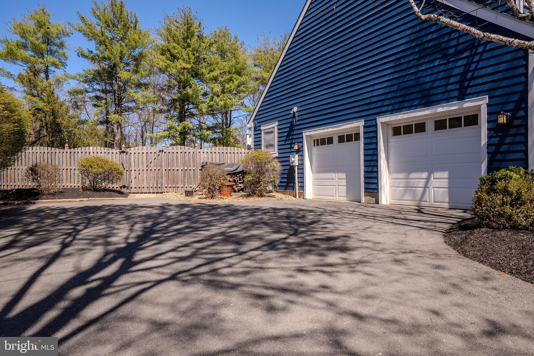 26 Baldwin Street Pennington, NJ 08534 - Photo 6 of 72 2 car Garage