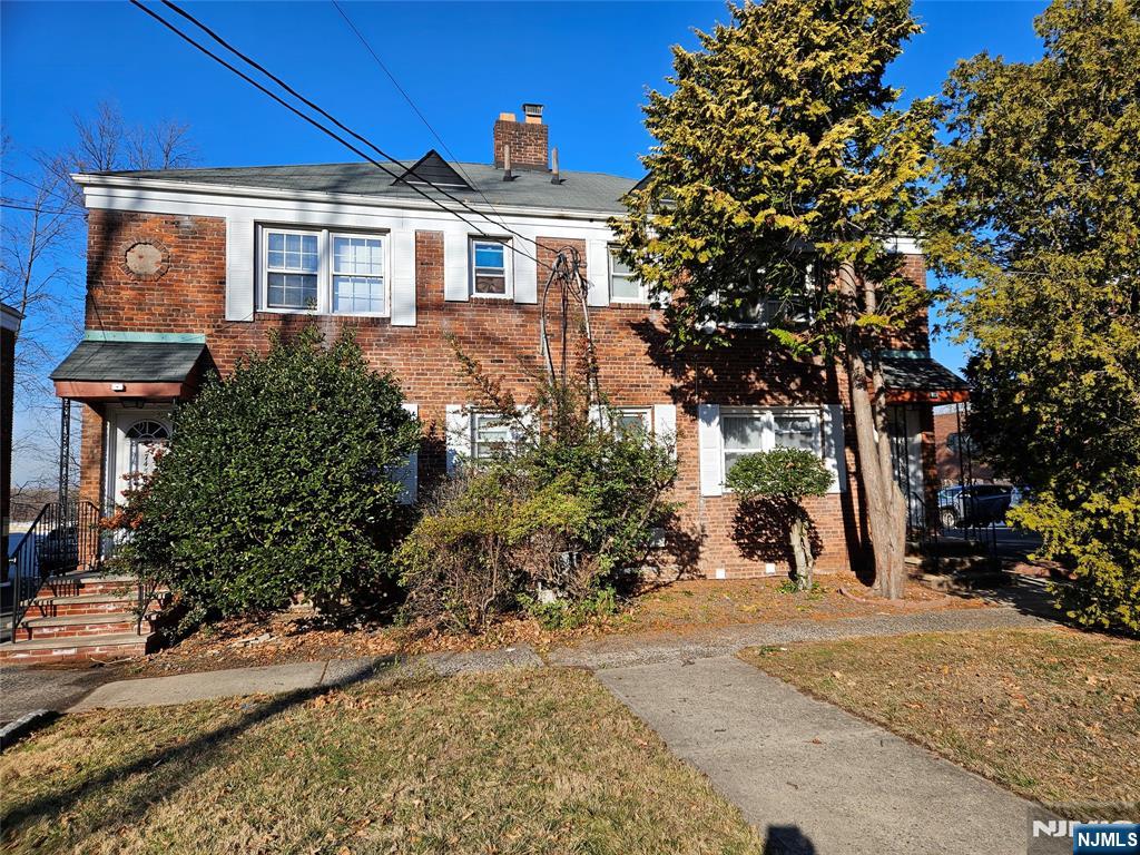 747A Broad Avenue, Unit B Ridgefield, NJ 07657 - Photo 2 of 7