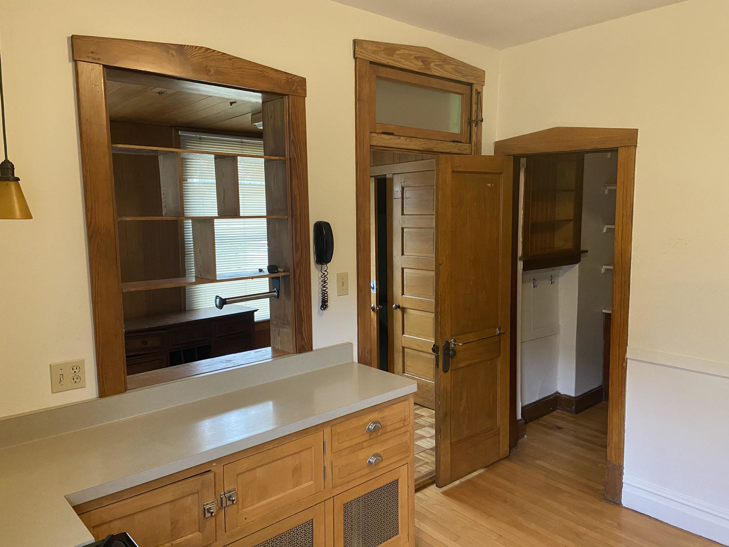 Undisclosed Address Oak Park, IL 60302 - Photo 6 of 11