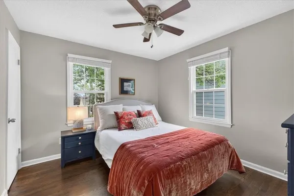 $395,000 | 5507 Roe Boulevard, Roeland Park, KS 66205