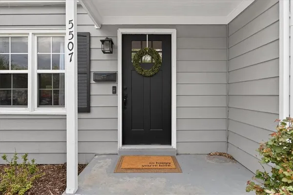 $395,000 | 5507 Roe Boulevard, Roeland Park, KS 66205