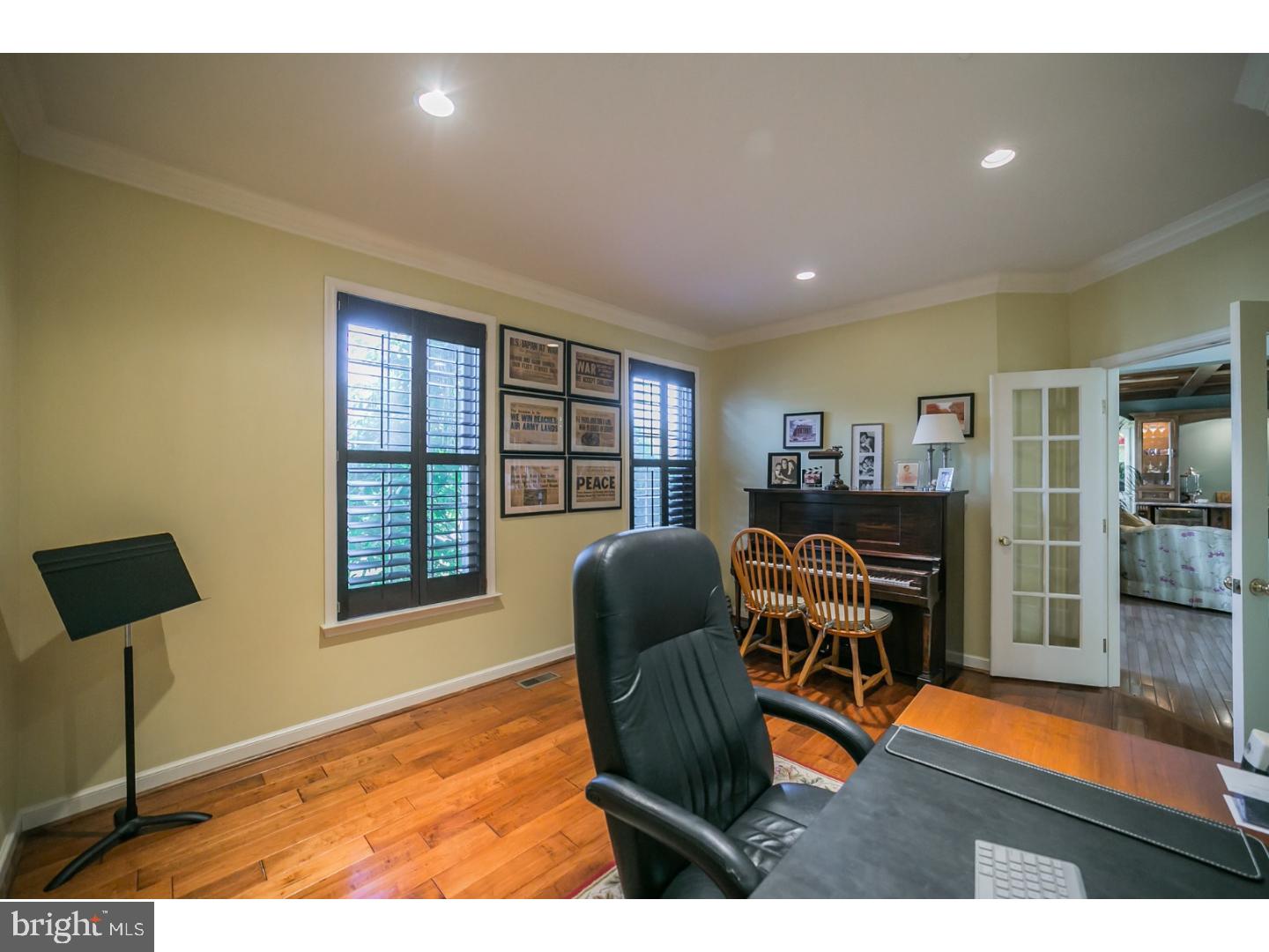 1112 Greystone Road Ambler, PA 19002 - Photo 11 of 21 Library