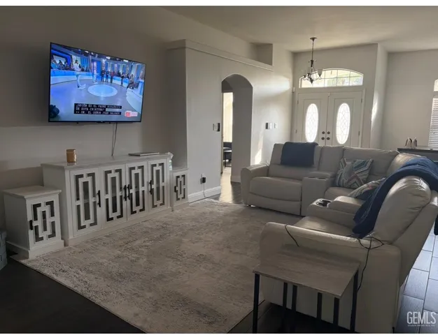 $575,000 | Undisclosed Address, Bakersfield, CA 93312