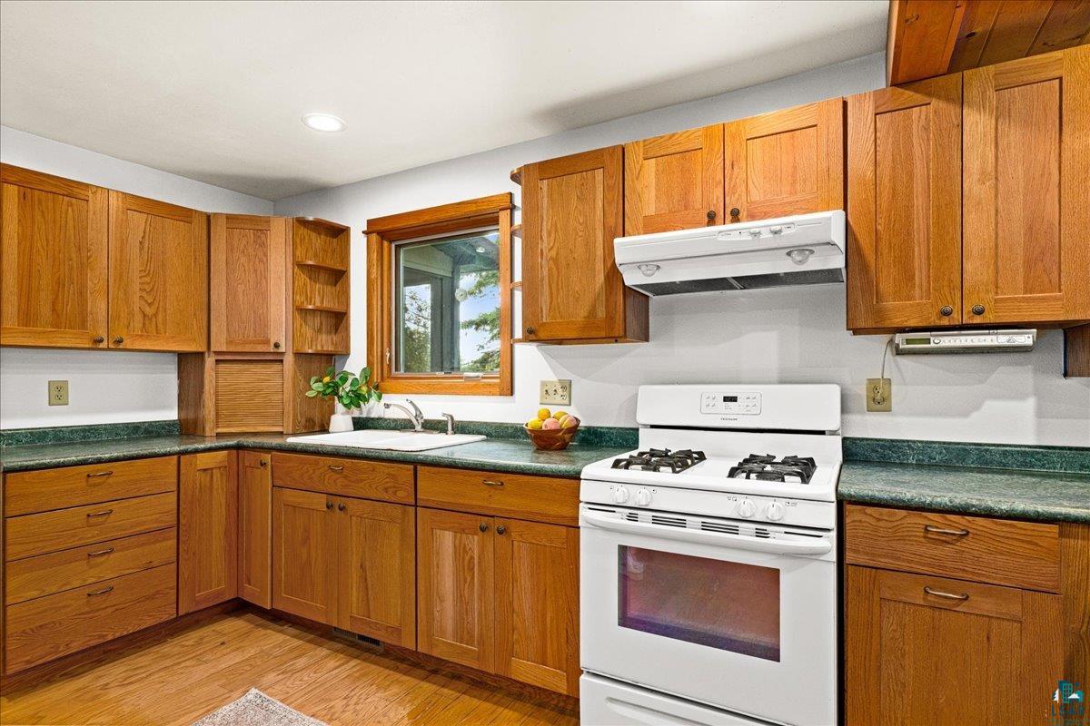 5247 Greenwood Road Duluth, MN 55804 - Photo 17 of 45 Gallery Image 17