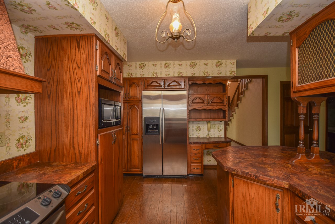 320 North Nebo Road Muncie, IN 47304 - Photo 12 of 36 Gallery Image 12