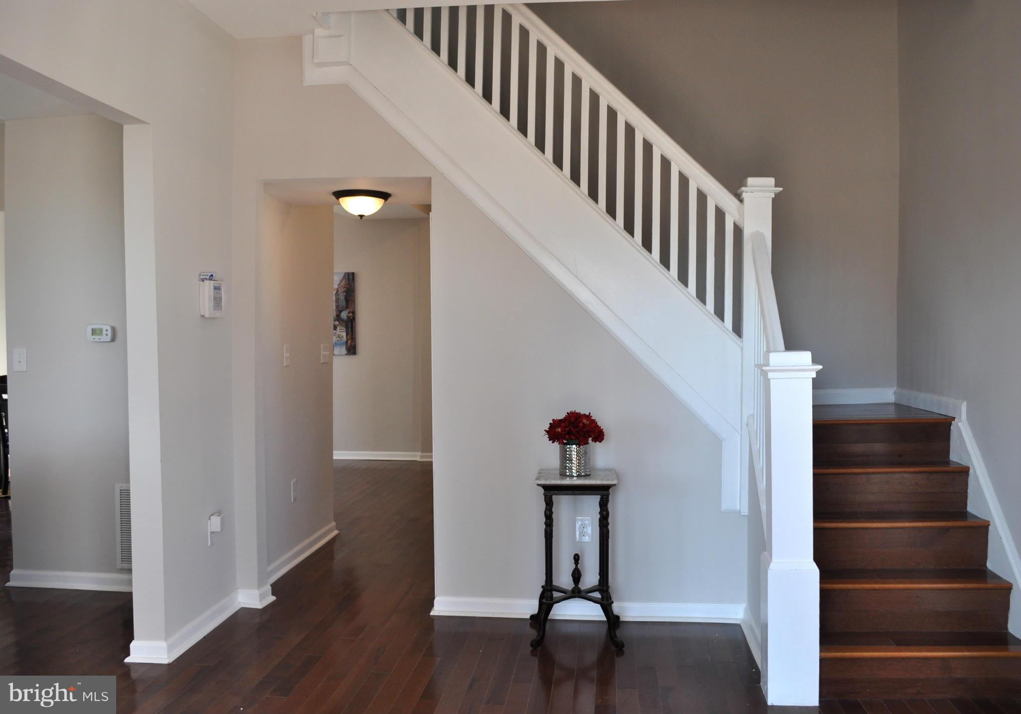 3402 Edgewood Road Baltimore, MD 21215 - Photo 2 of 18 Interior (General)