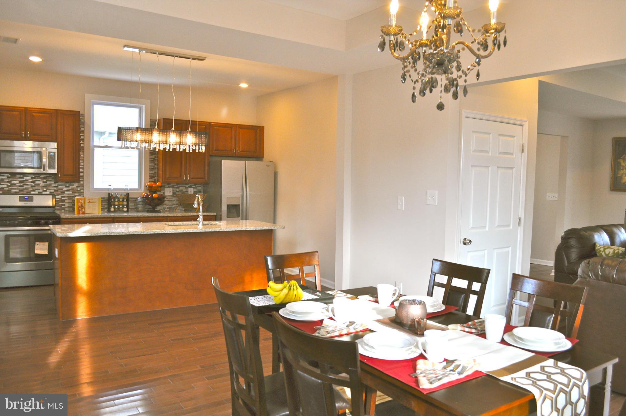 3402 Edgewood Road Baltimore, MD 21215 - Photo 7 of 18 Dining Room