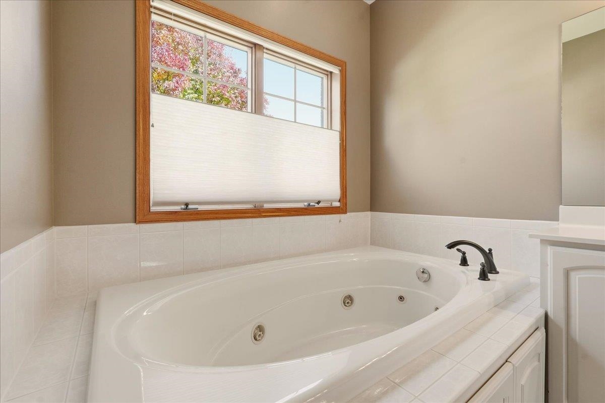 9101 Settlers Road Madison, WI 53717 - Photo 30 of 63 Gallery Image 30