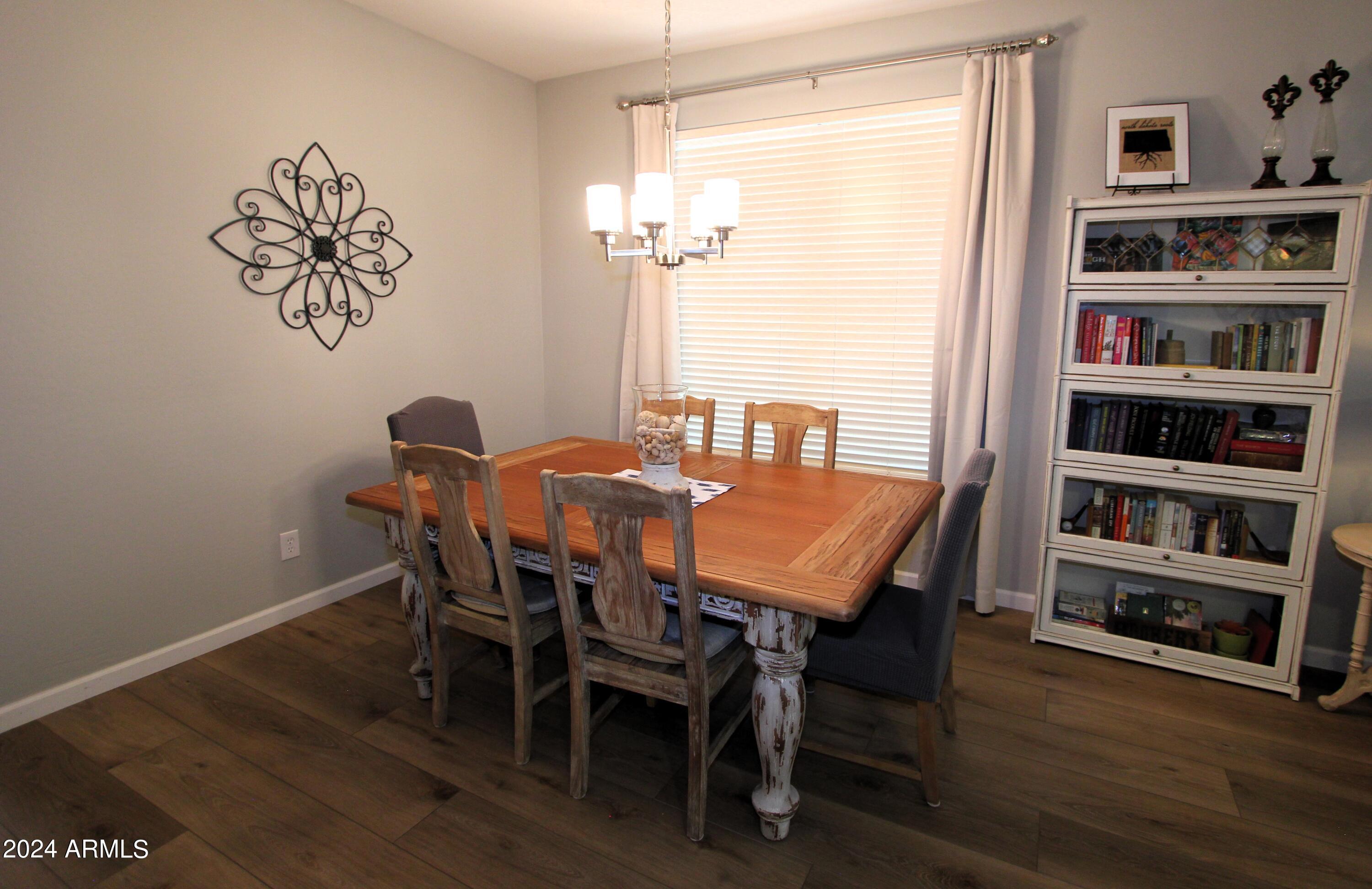3099 East Ridgewood Lane Gilbert, AZ 85298 - Photo 5 of 38 IMG_7340