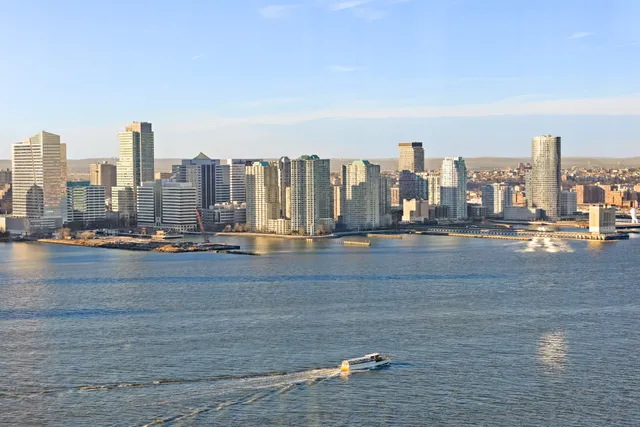 $22,000,000 | 2 River Terrace, Unit RH8 | Battery Park City