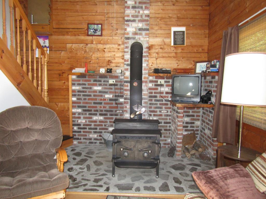 62 Rogers Pond Road Pittsburg, NH 03592 - Photo 11 of 27