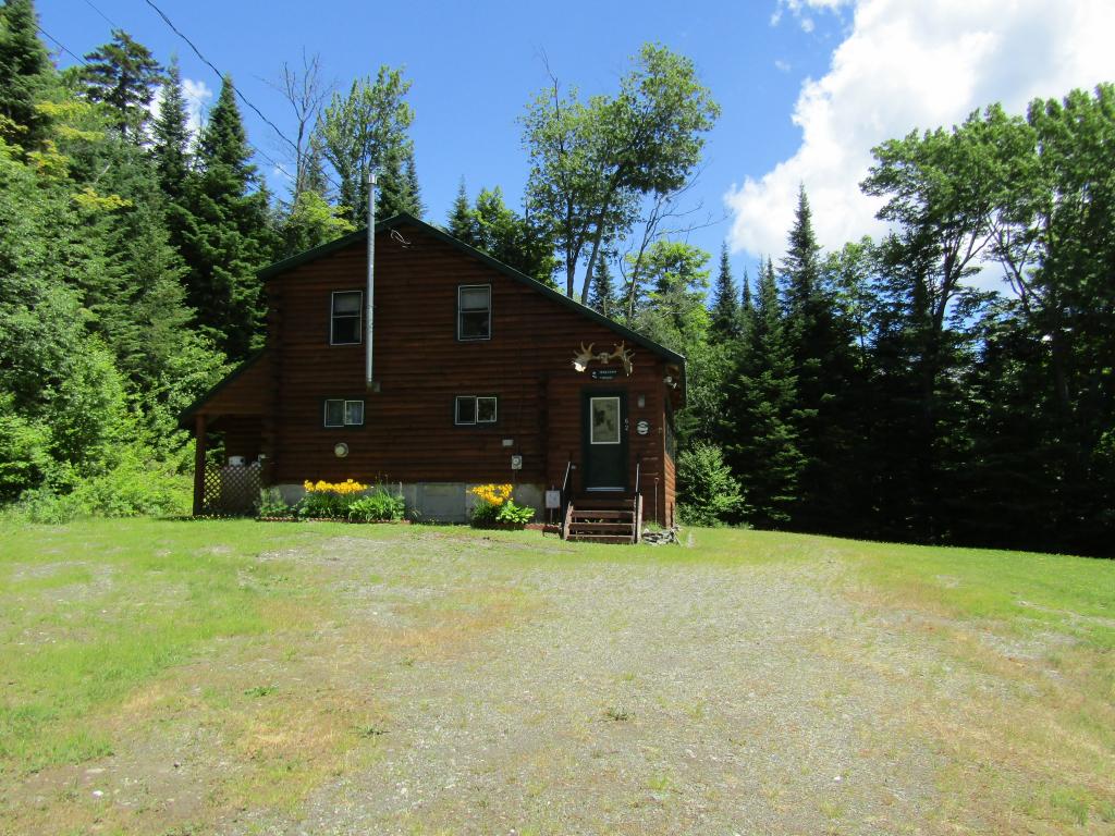 62 Rogers Pond Road Pittsburg, NH 03592 - Photo 3 of 27