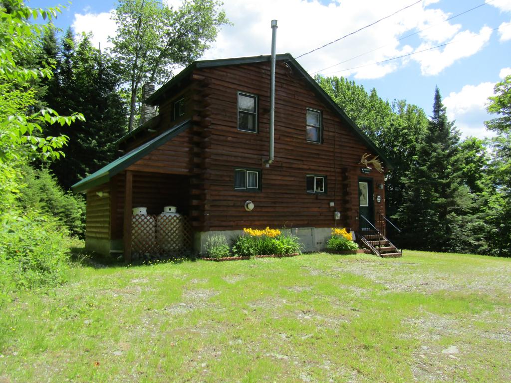 62 Rogers Pond Road Pittsburg, NH 03592 - Photo 5 of 27