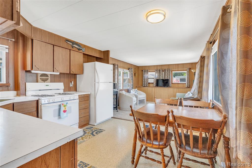 5203 Main Street, Unit 160 Lexington, MI 48450 - Photo 5 of 23