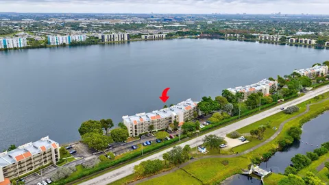$235,000 | 117 Lake Emerald Drive, Unit 408, Oakland Park, FL 33309