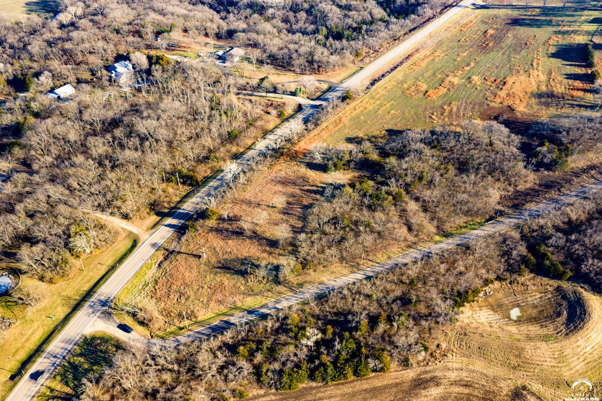 800 Southeast Stanley Road Tecumseh, KS 66542 - Photo 14 of 22