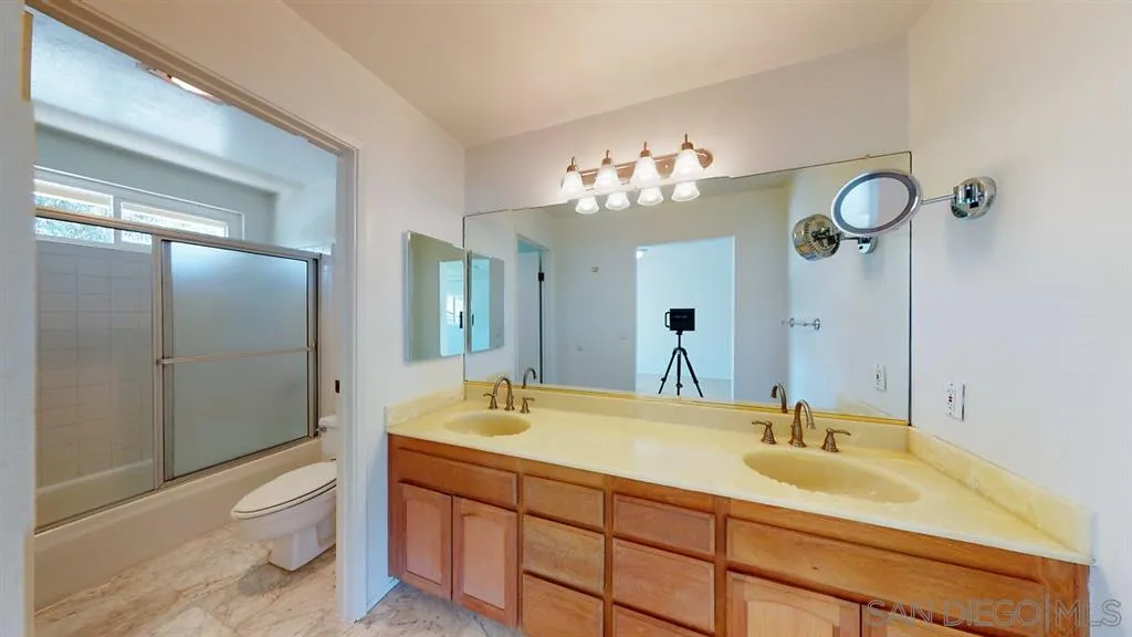 8971 Ridgeton Lane Lakeside, CA 92040 - Photo 16 of 25 Gallery Image 16