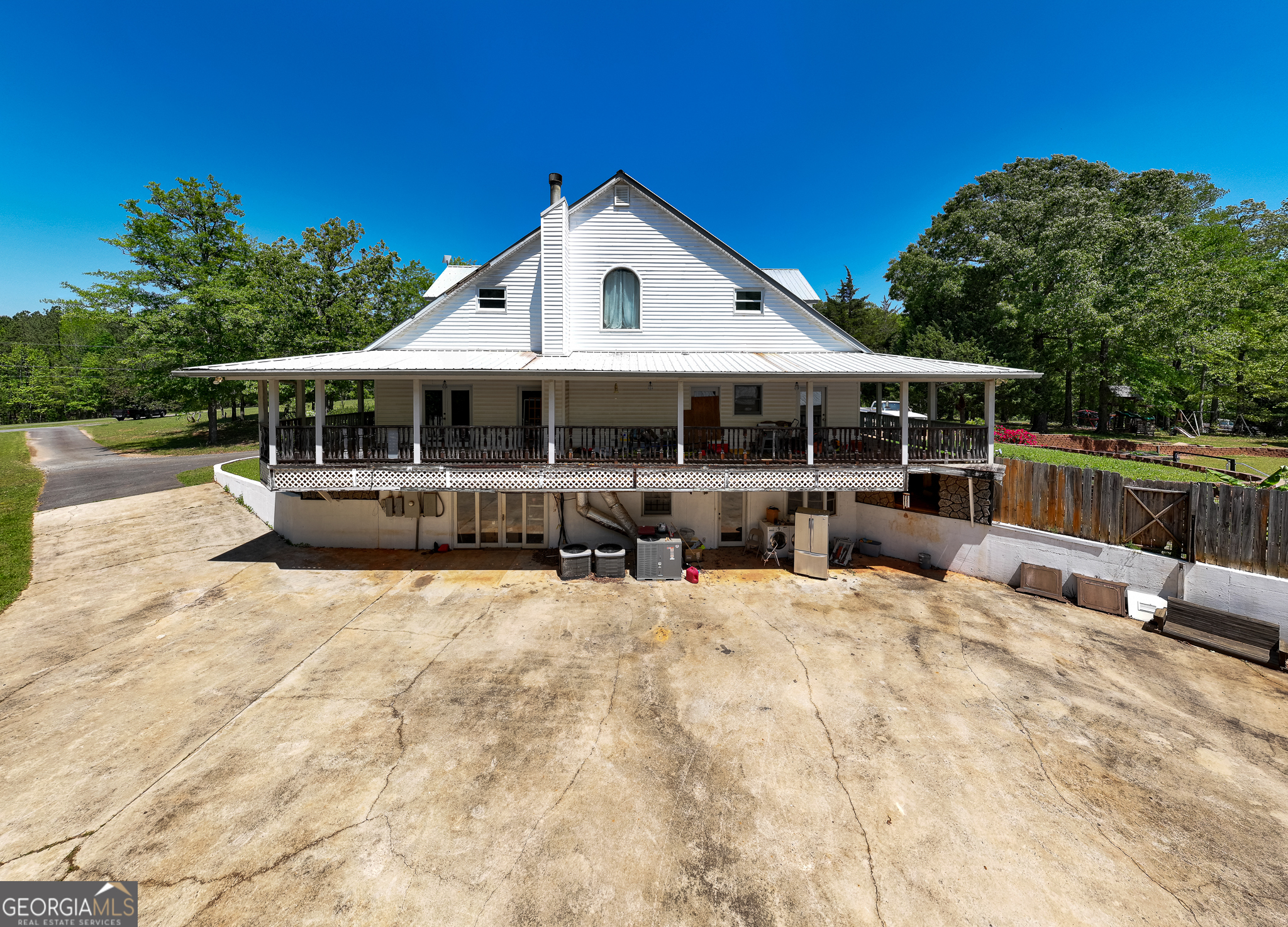324-acres Hunsinger Road Shiloh, GA 31826 - Photo 36 of 62 a view of a house with a yard patio and furniture