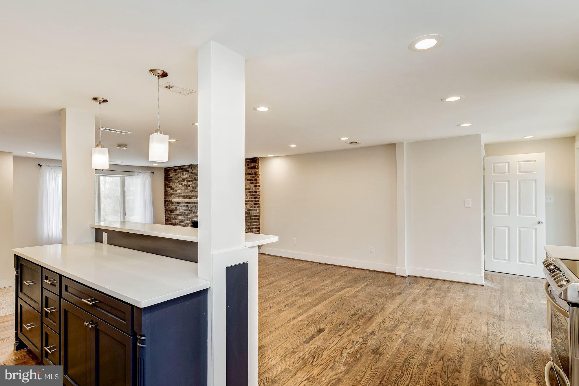 14827 Old Frederick Road Woodbine, MD 21797 - Photo 12 of 30 Kitchen