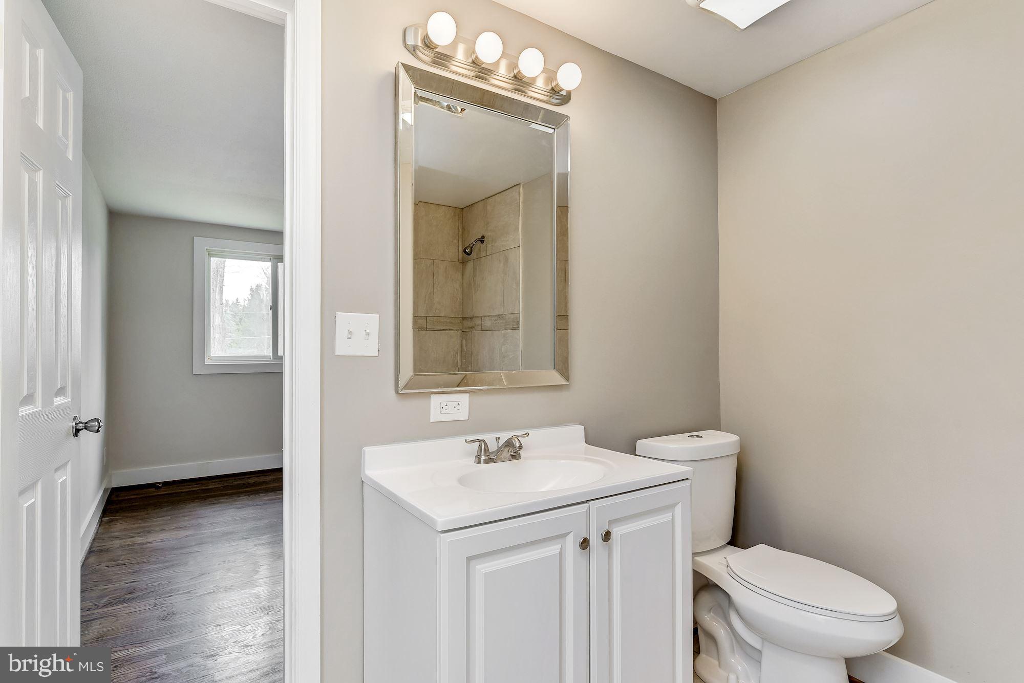 14827 Old Frederick Road Woodbine, MD 21797 - Photo 21 of 30 Bath