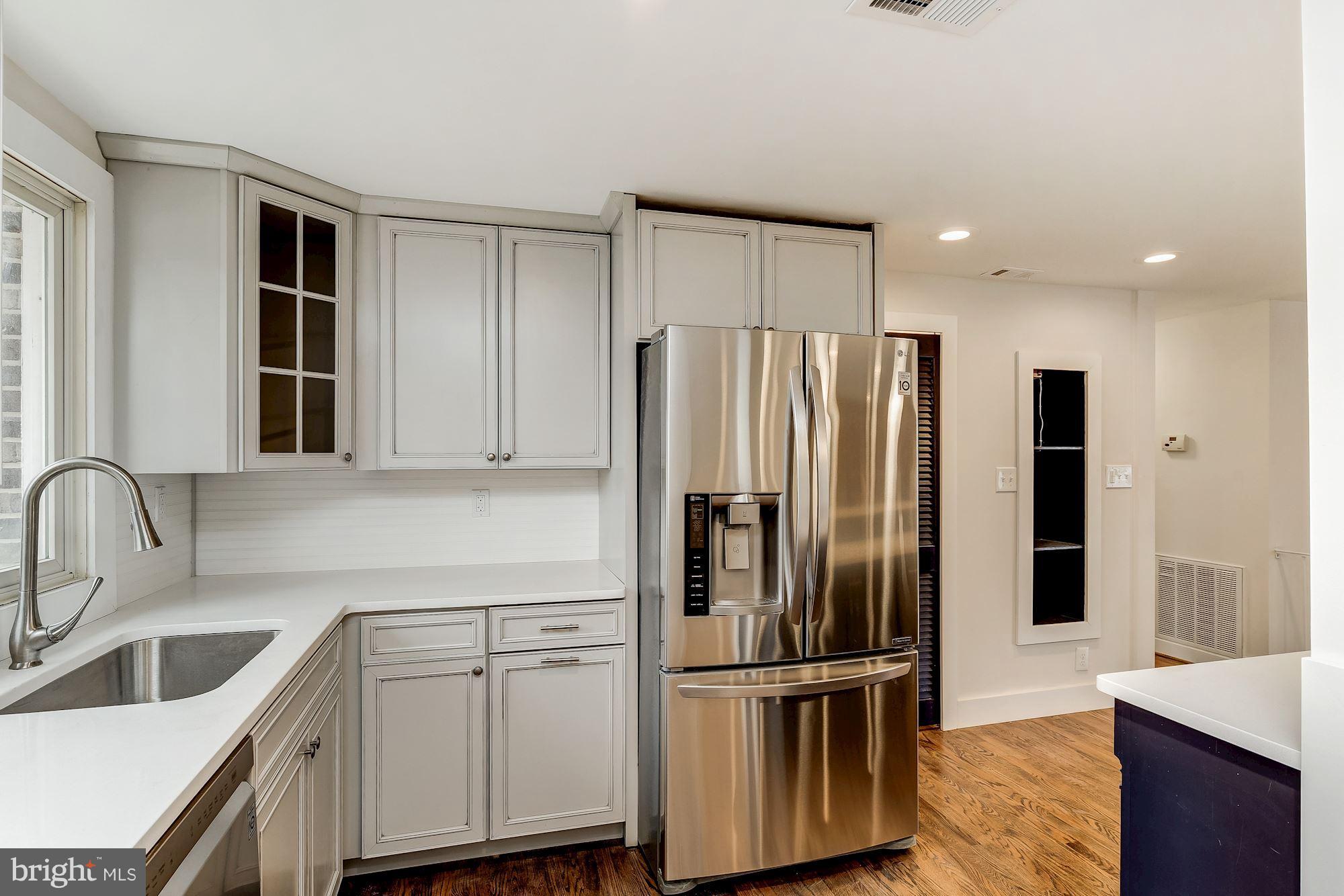 14827 Old Frederick Road Woodbine, MD 21797 - Photo 8 of 30 Kitchen