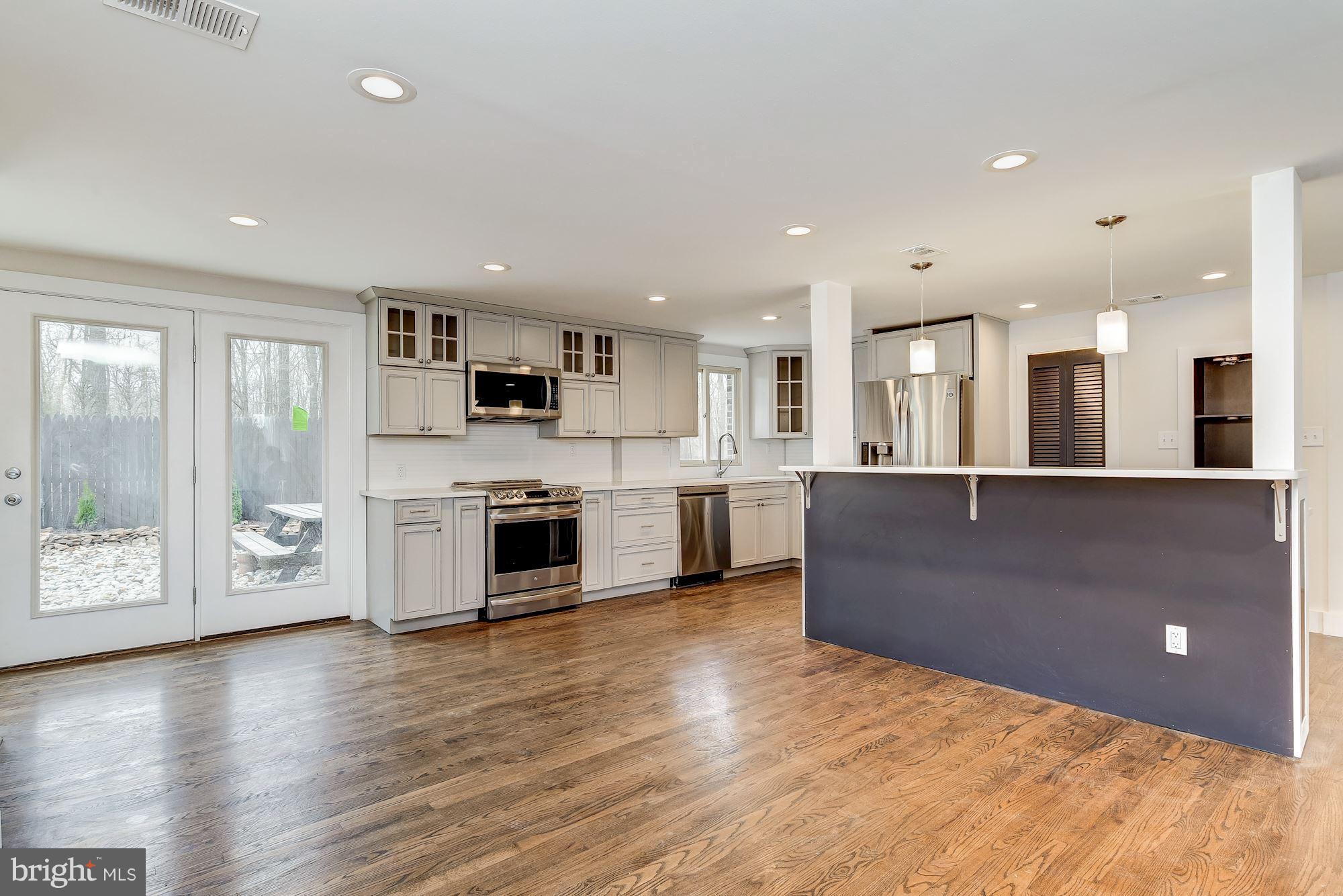 14827 Old Frederick Road Woodbine, MD 21797 - Photo 10 of 30 Kitchen